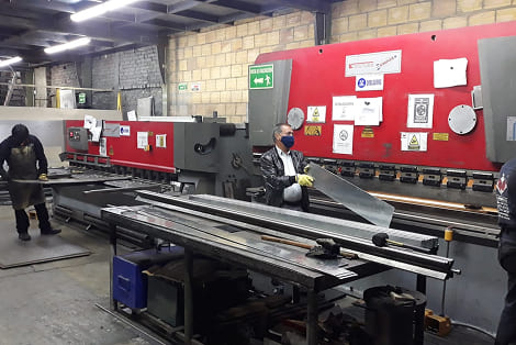 cortadora-dobladora-1